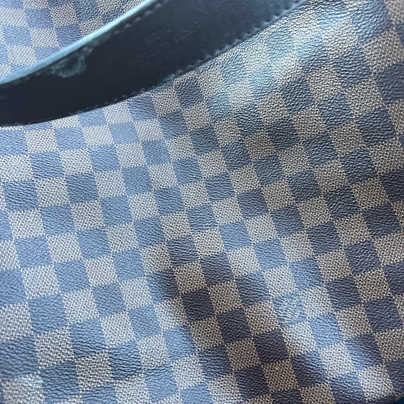 Handbag - Picture 1 of 3